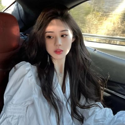 致我们单纯的小美好封面